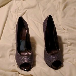 Open toe silver sparkle pumps